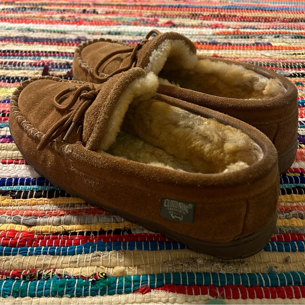 Cloud Nine Sheepskin Moccasin Slippers Slip On Loafers Leather Fur Men 10 - Picture 5 of 11